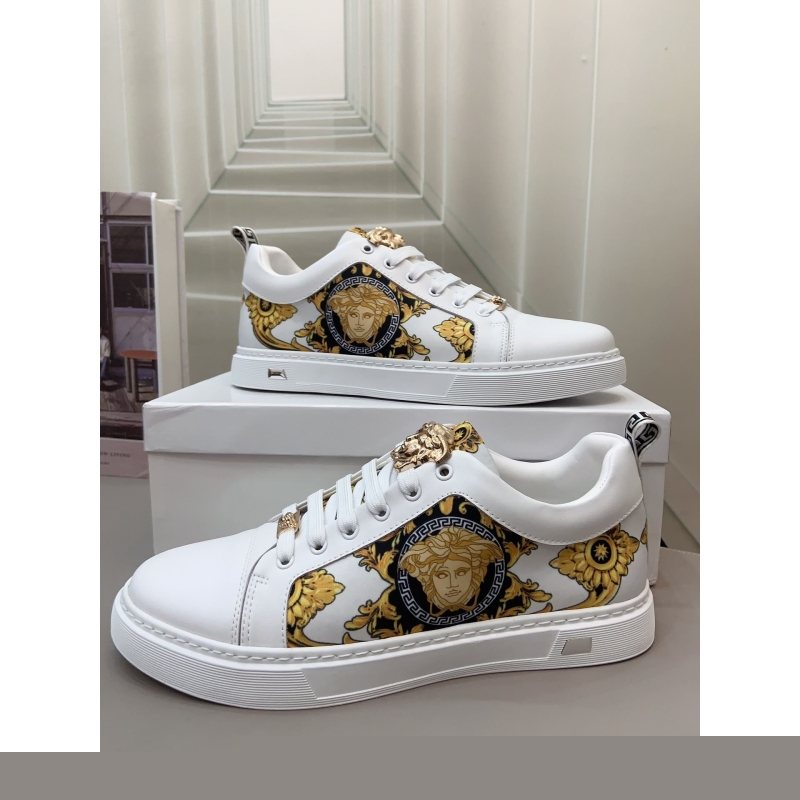Givenchy Sneakers